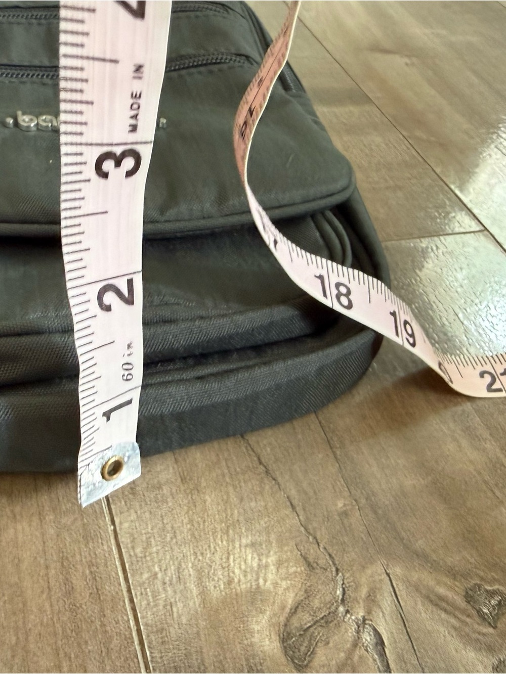 Baggallini RFID Journey Crossbody Bag Travel Adjustable Pocket Zip Dark Gray EUC - Picture 7 of 10